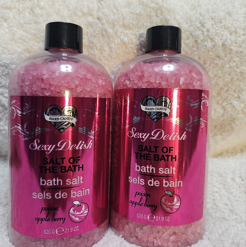 Hard Candy Sexy Delish Bath Salt in Poison Apple Berry scent Set Of 2
